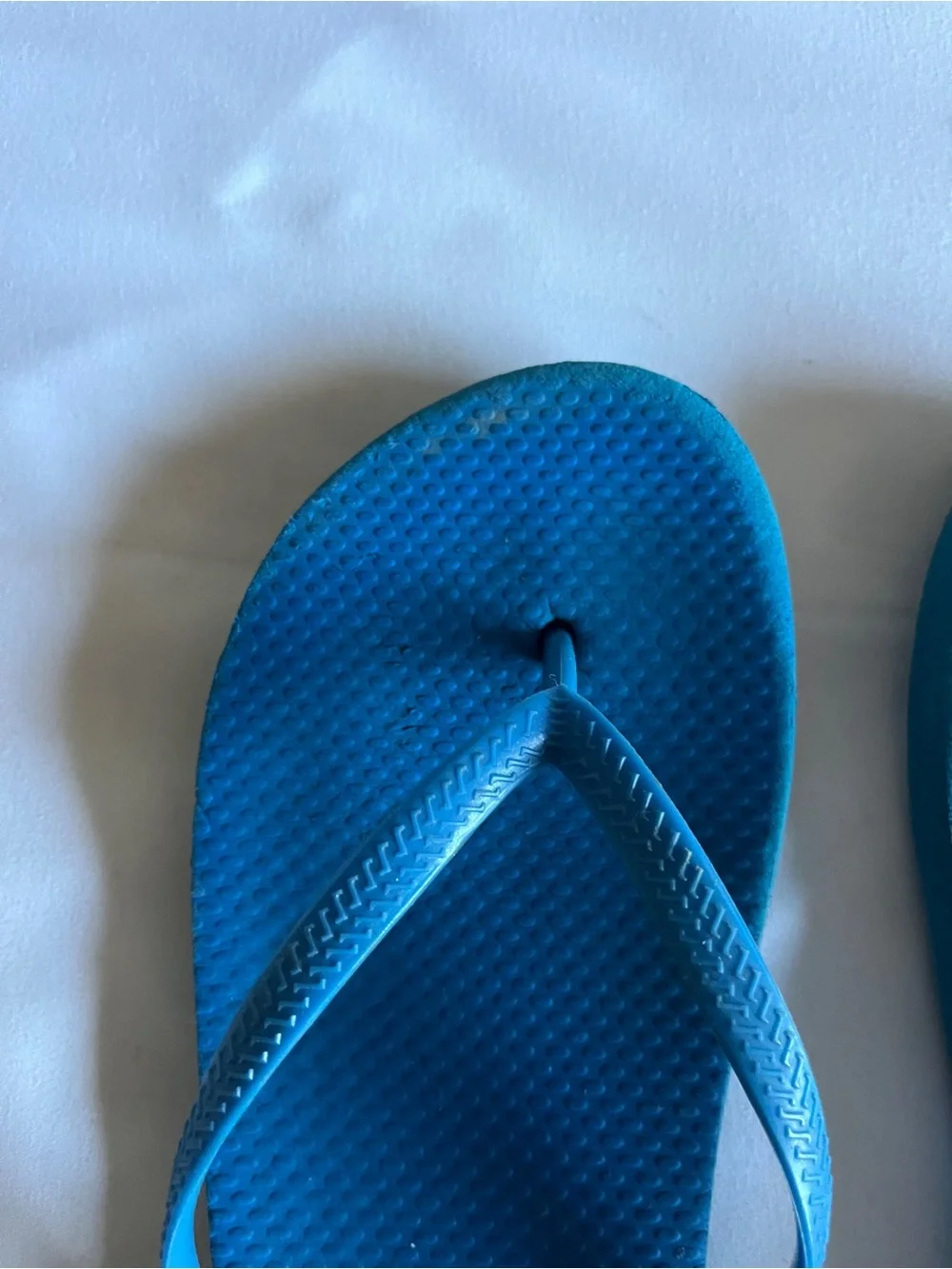 Blue Rubber Thong Flip Flop Sandals Unisex Casual Beach Shoes Approx Kids Size 5